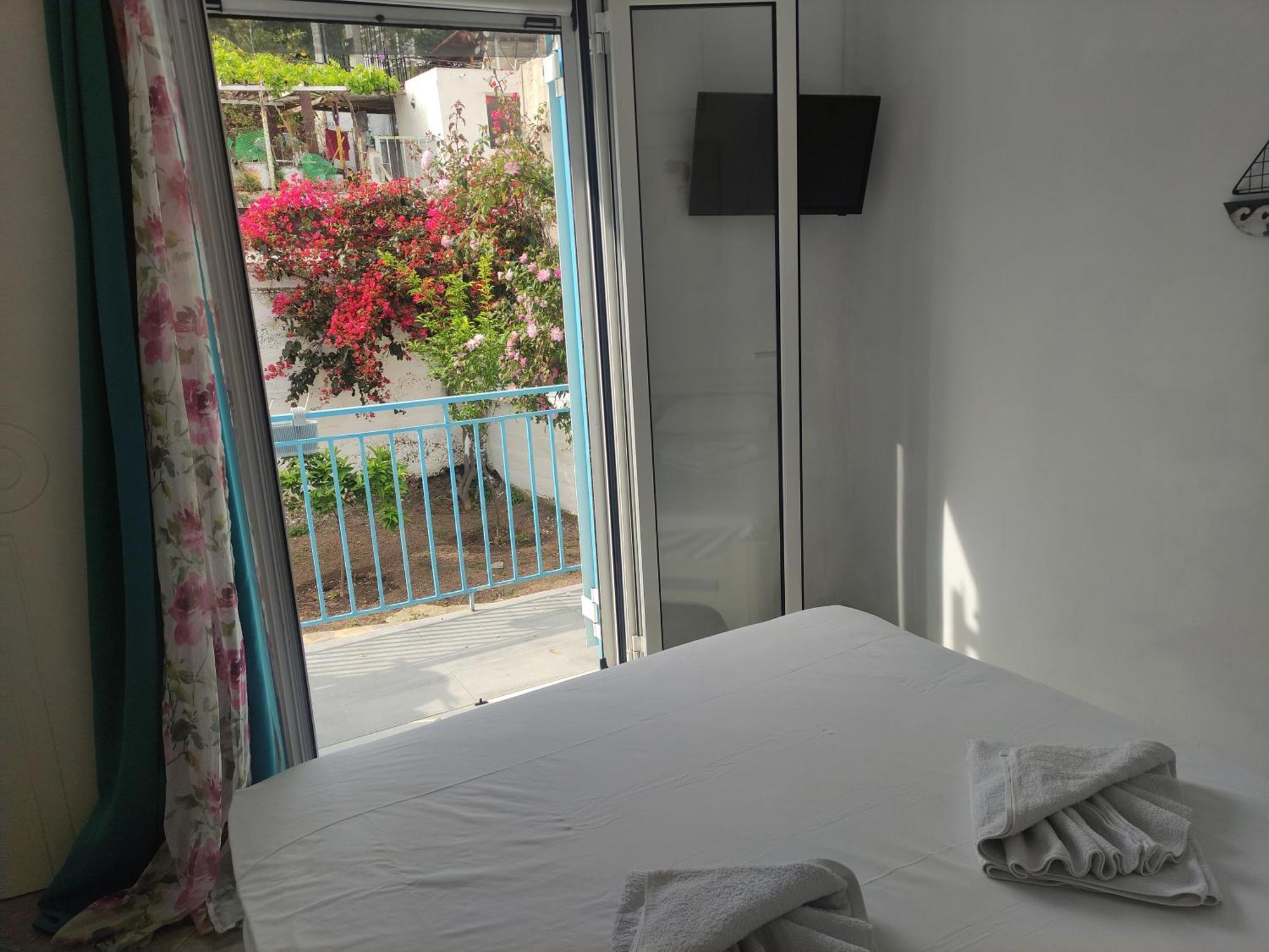 Sunrise View House Villa Poros Town Exterior photo